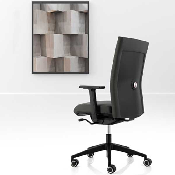 Chaise de bureau ergonomique Inspire Air Seat mouvement en position assise